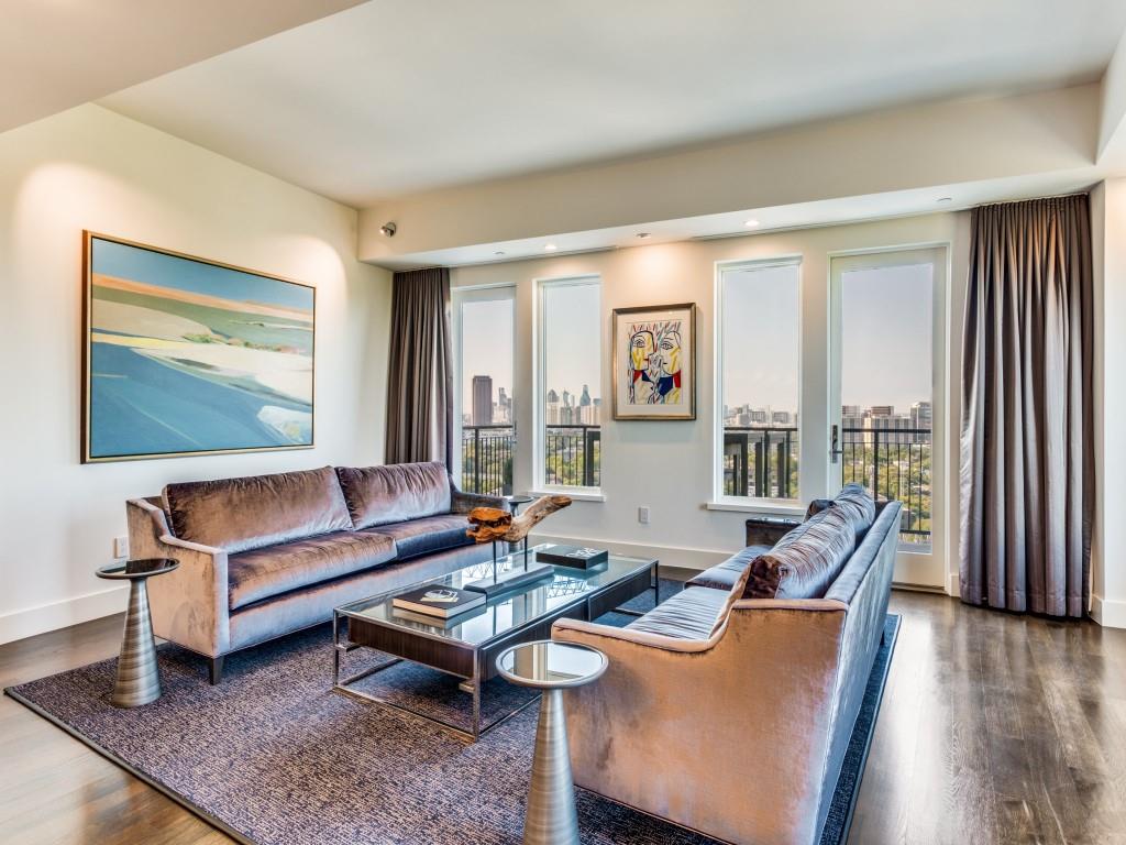 4611 Travis Street 1409A