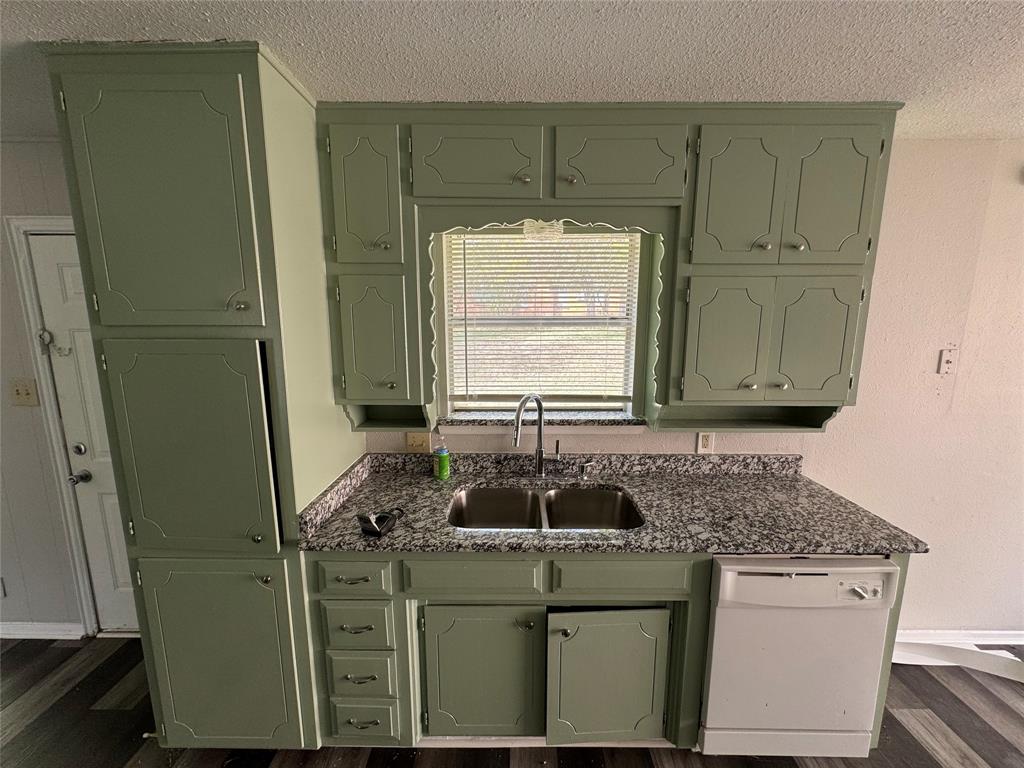 Astor Heights Add - Residential Lease