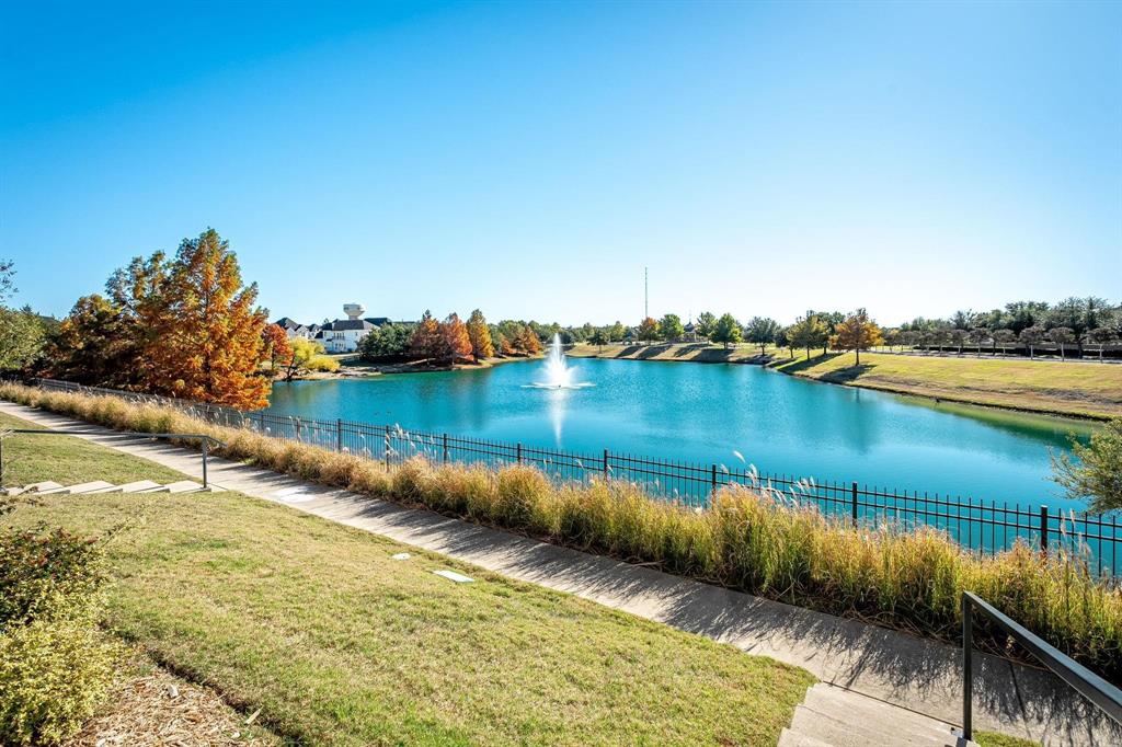 Villas At Willow Grove - Residential