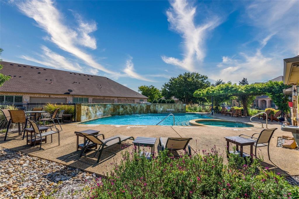 Villas At Willow Grove - Residential