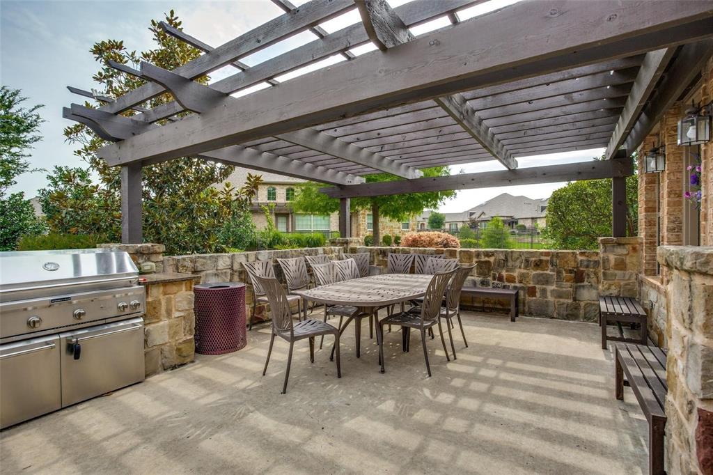 Villas At Willow Grove - Residential