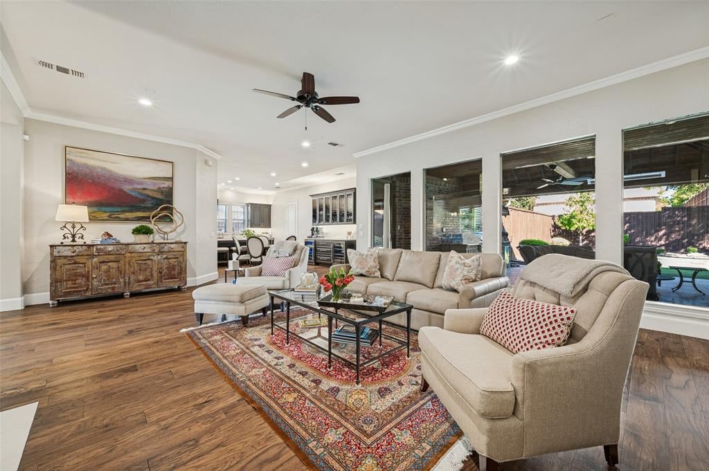 6168 Sweeney Trail