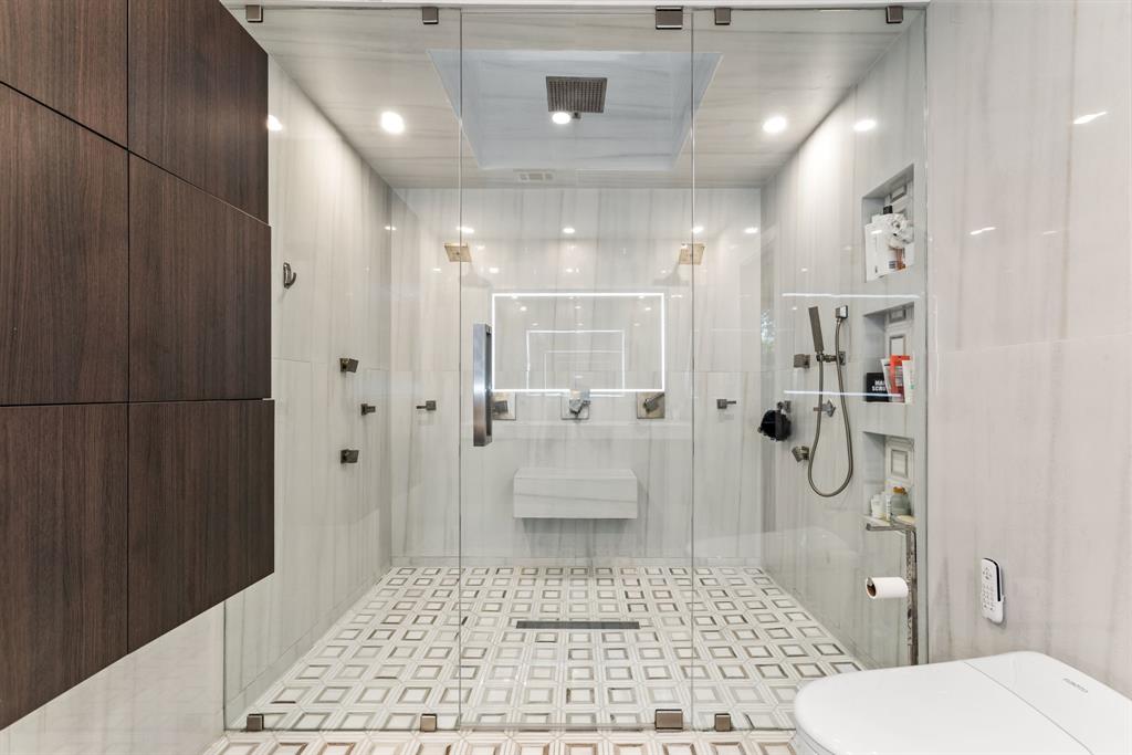 Guggenheim Acres - Residential