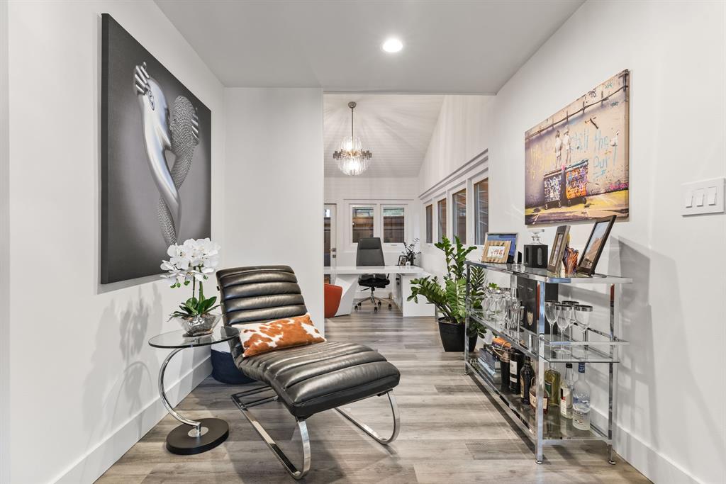 Guggenheim Acres - Residential