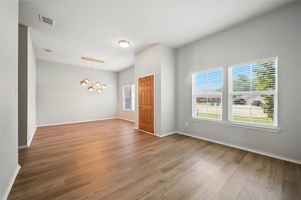 Oak Point, Texas 75068, United States, 3 Bedrooms Bedrooms, ,2 BathroomsBathrooms,Residential,Active,197210