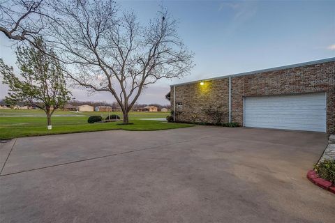 A home in Granbury