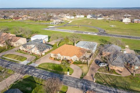 A home in Granbury