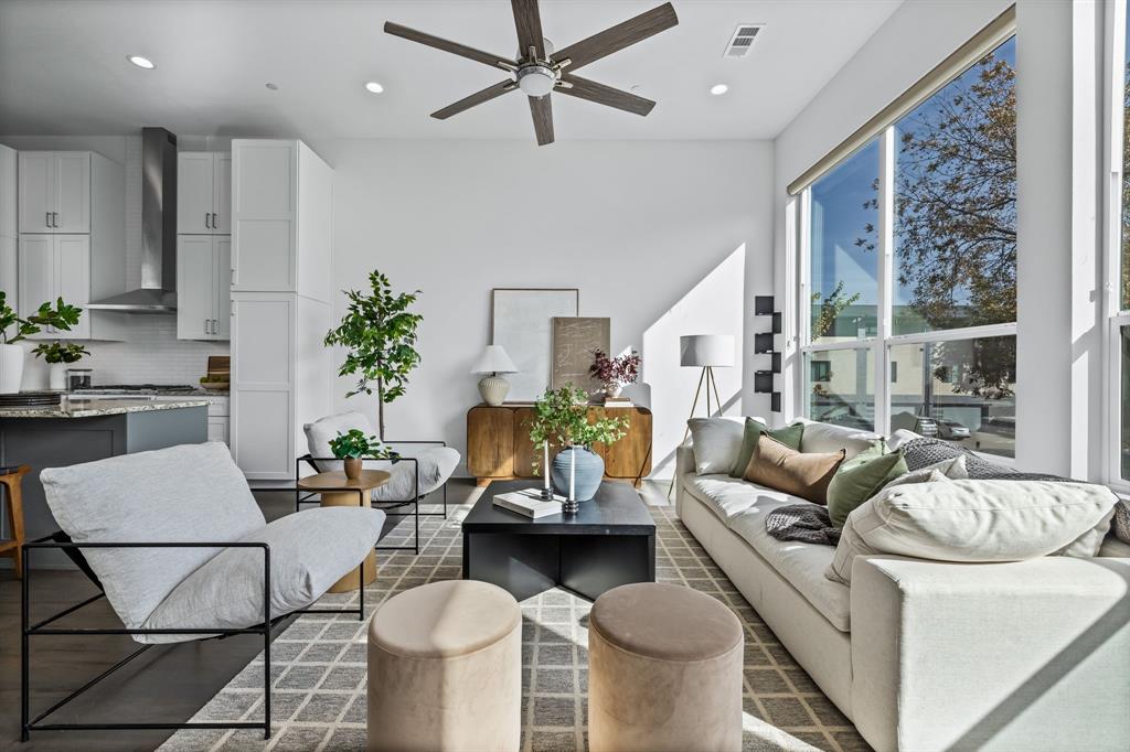 2317 Moser Condo - Residential Lease