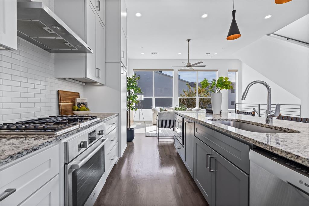 2317 Moser Condo - Residential Lease