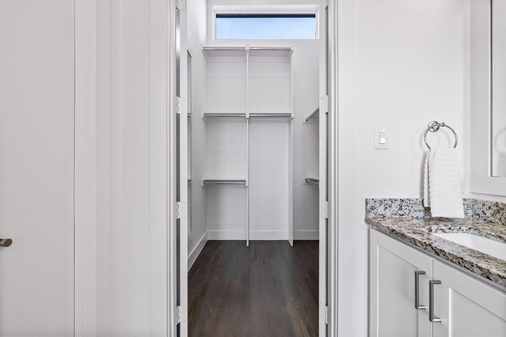 2317 Moser Condo - Residential Lease