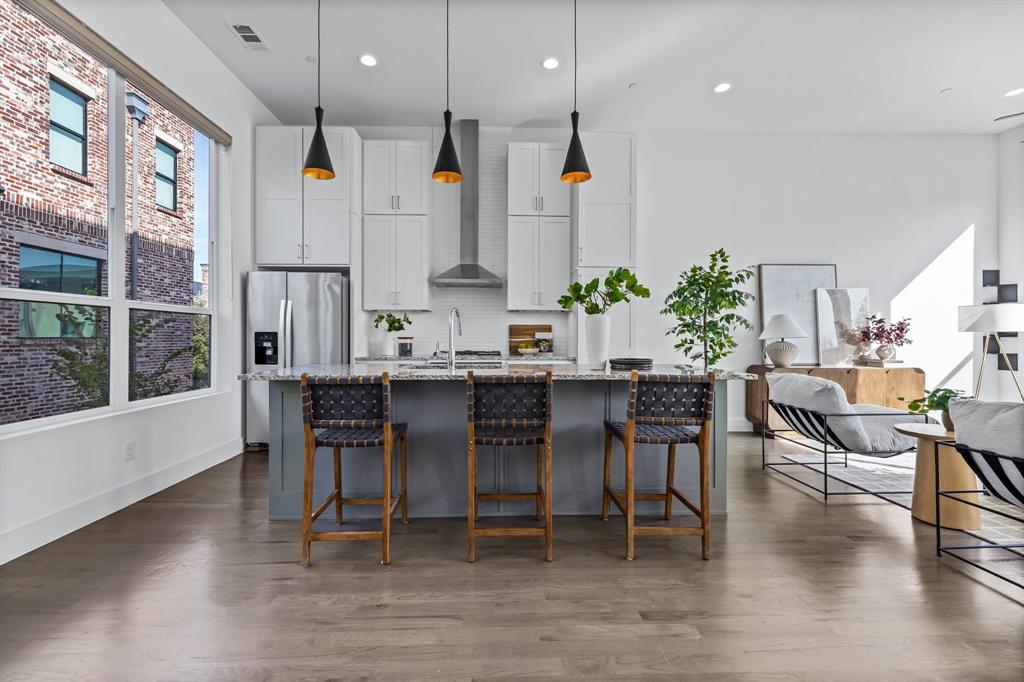 2317 Moser Condo - Residential Lease