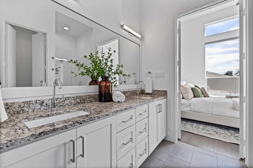 2317 Moser Condo - Residential Lease