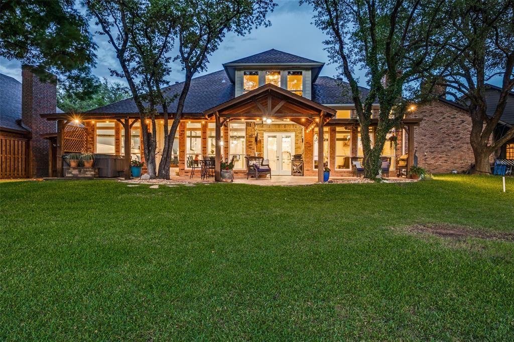 2034 Hillcrest Court