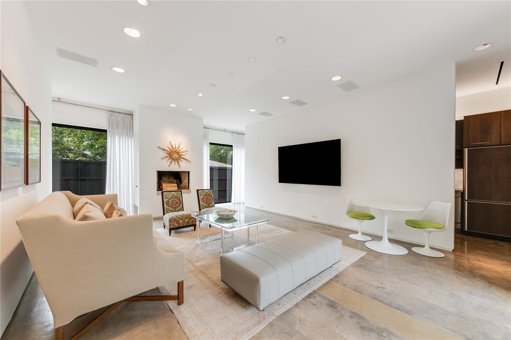 Highway Estates - Residential