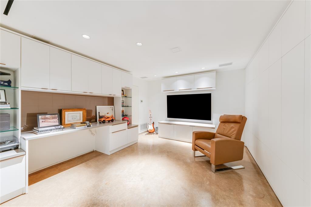 Highway Estates - Residential