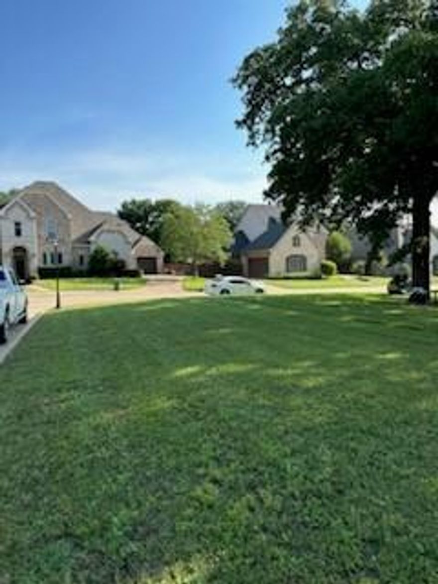 Corner lot in the gated community of Mondavi Estates in Arlington with Mansfield ISD. High end homes, available to build to suite. Easy access to the highway and close to shopping and entertainment and parks.