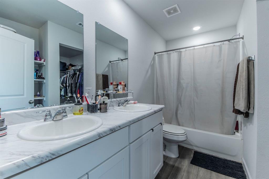 Tolar Oaks - Residential