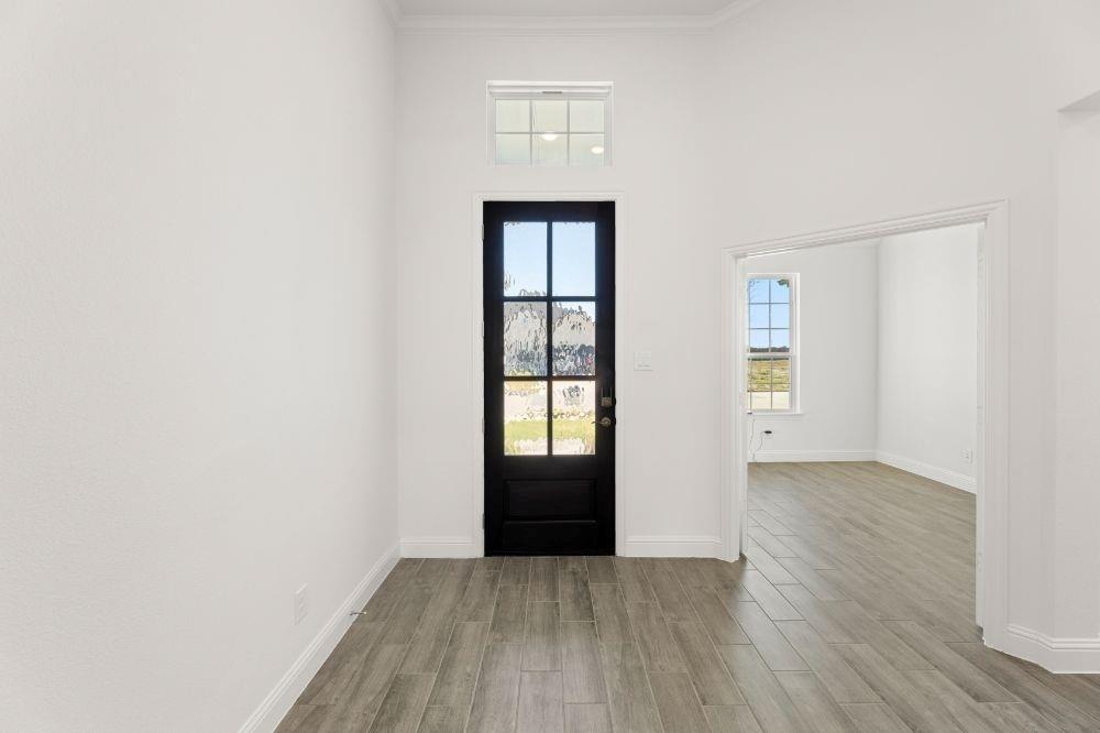 Lake Breeze - Residential