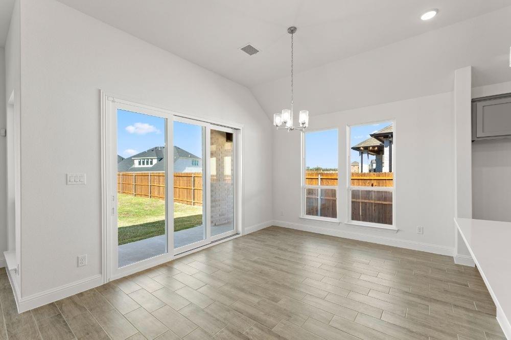 Lake Breeze - Residential