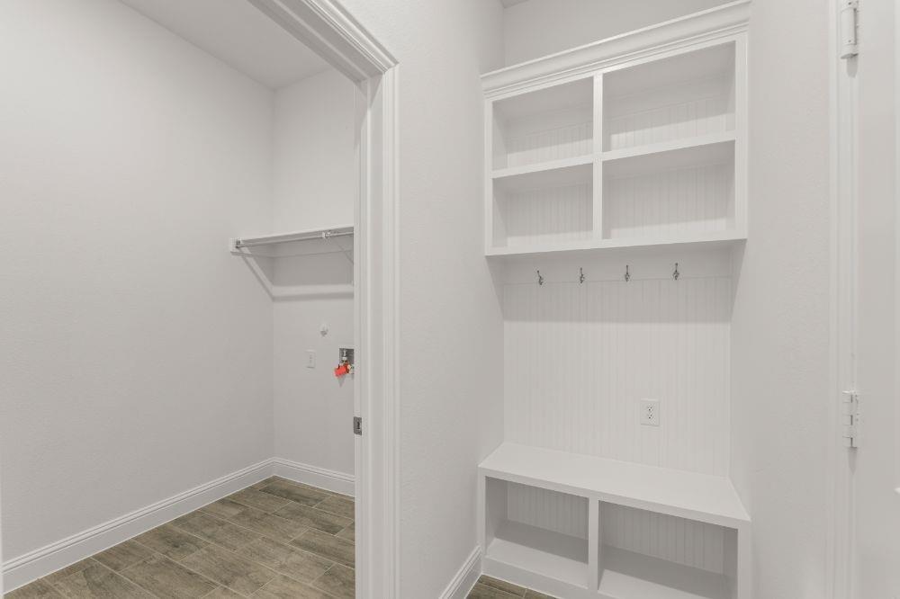 Lake Breeze - Residential