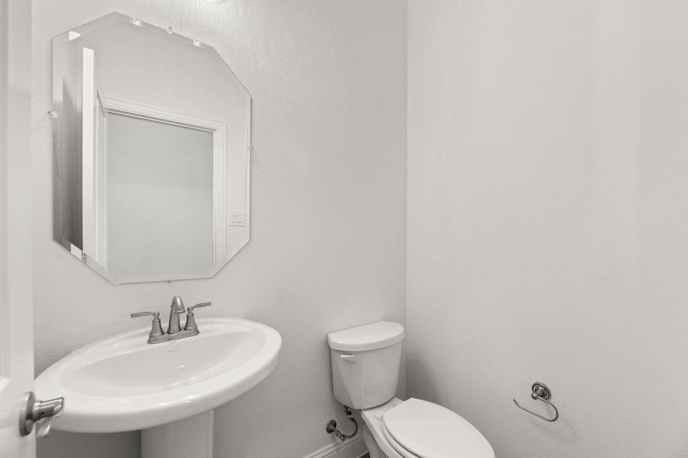 Lake Breeze - Residential