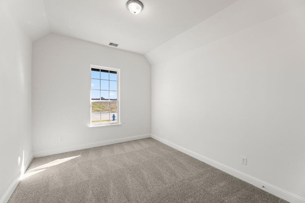 Lake Breeze - Residential