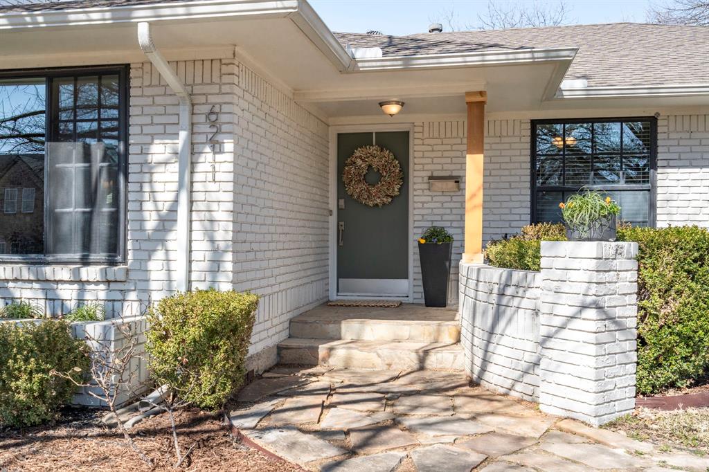 6211 Marquita Avenue