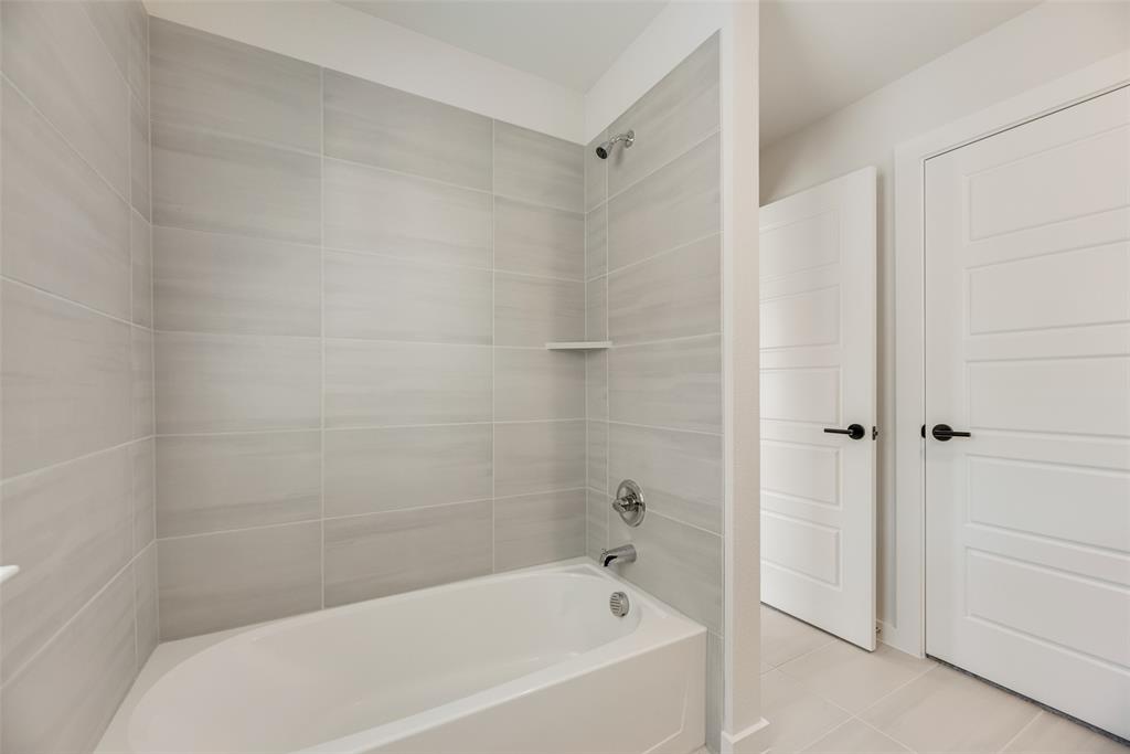 Light Farms The Brenham Neighborhood - Residential