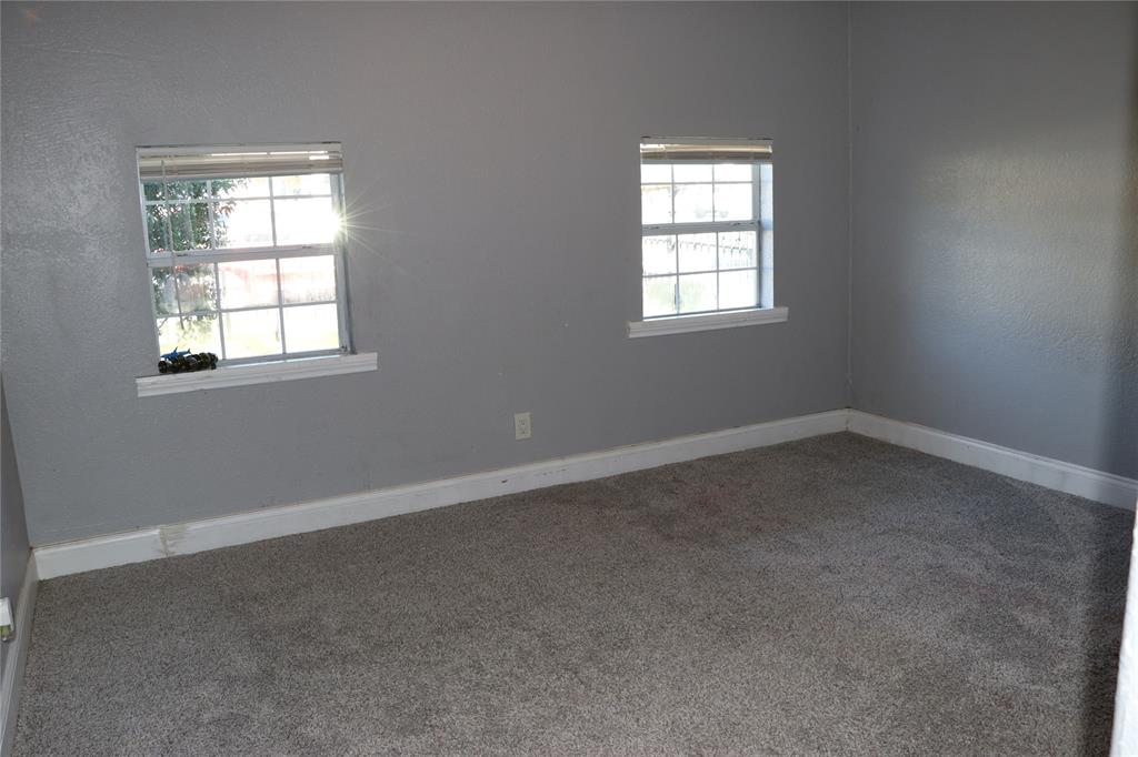 2770 E Ann Arbor Avenue