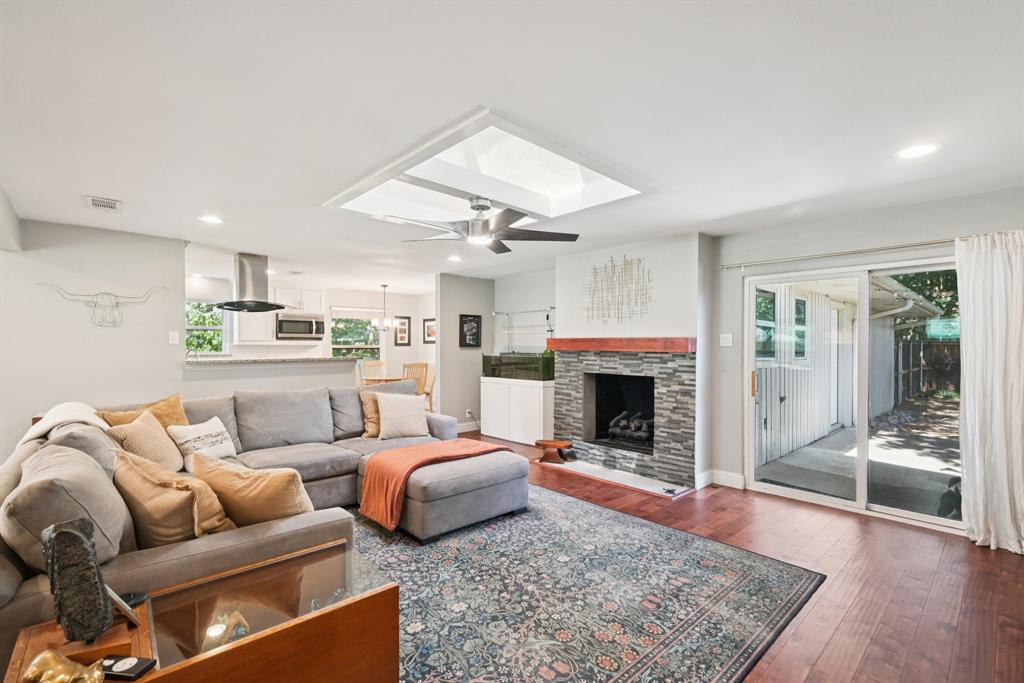 1122 PARKHAVEN Drive