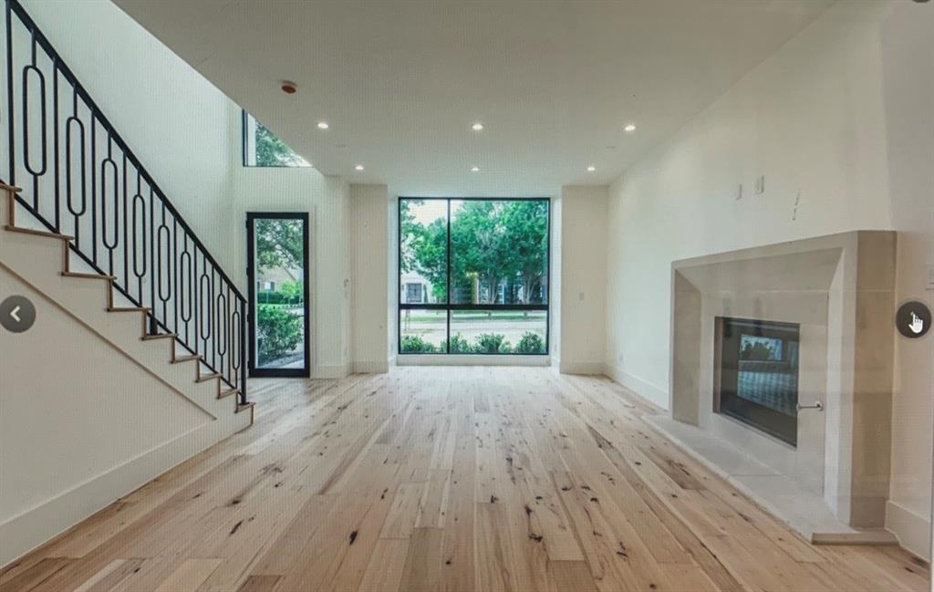 3629 McFARLIN Boulevard