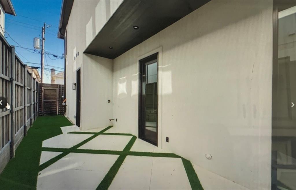 3629 McFARLIN Boulevard