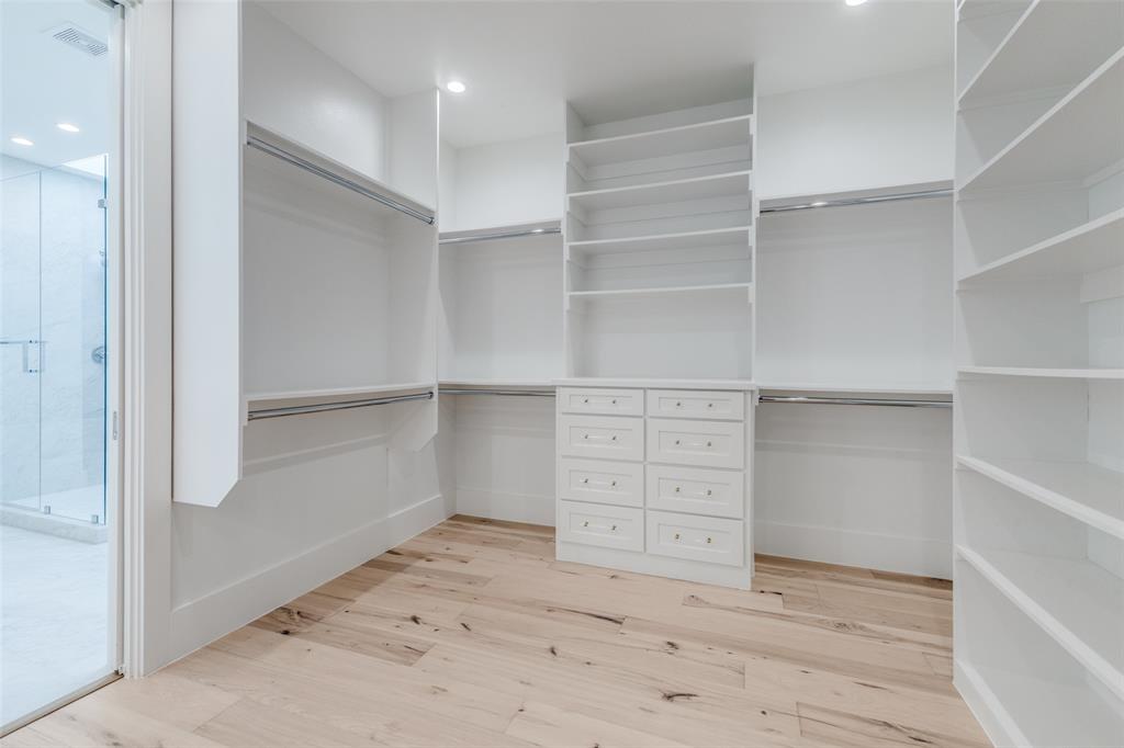 Vanderbilt Place - Residential