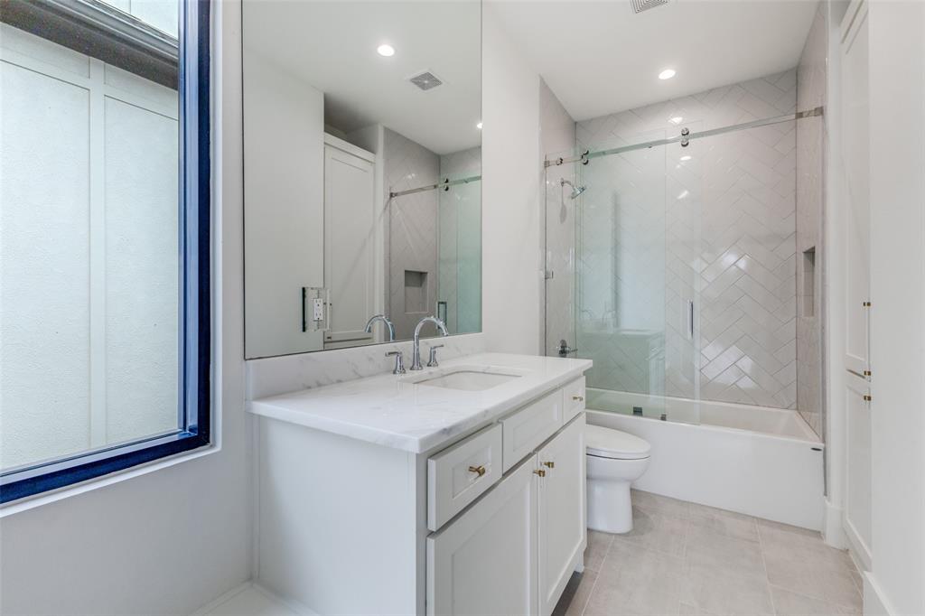 Vanderbilt Place - Residential
