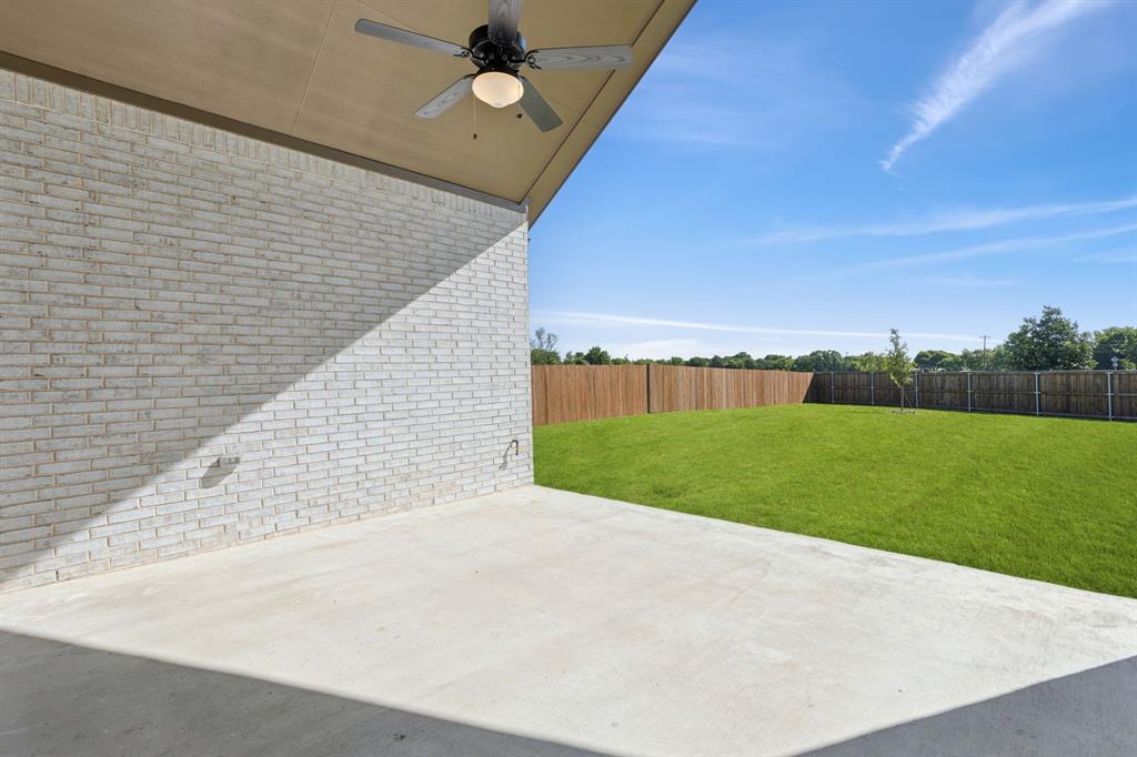 Oaks of North Grove - Residential