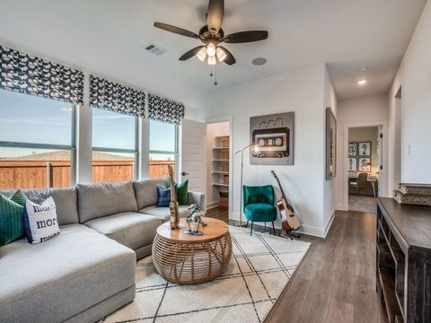 A home in Waxahachie