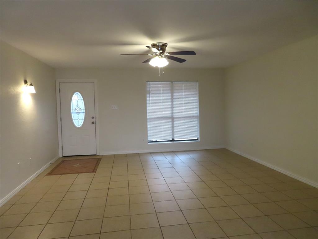 1526 Valleyview Lane
