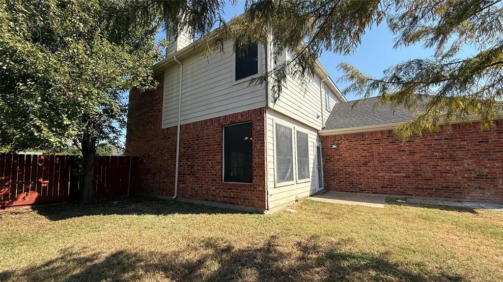 North Brook Estates II - Residential Lease