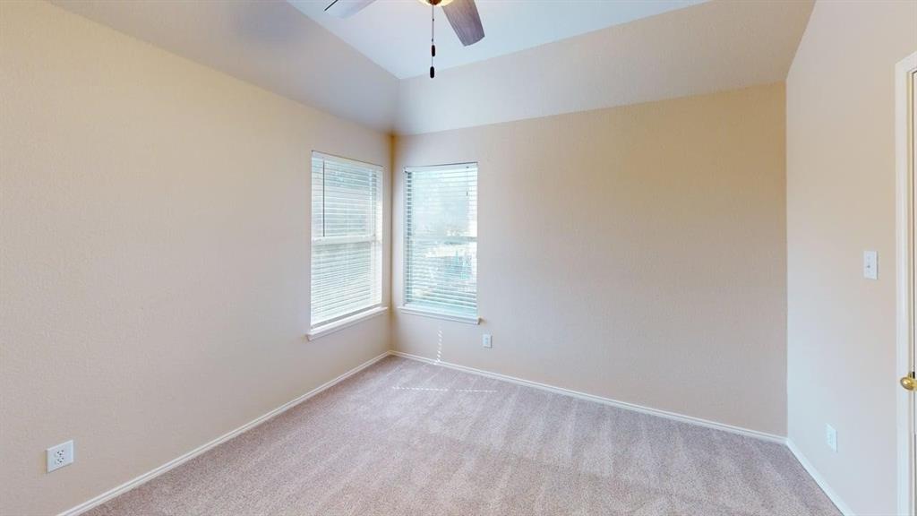 North Brook Estates II - Residential Lease