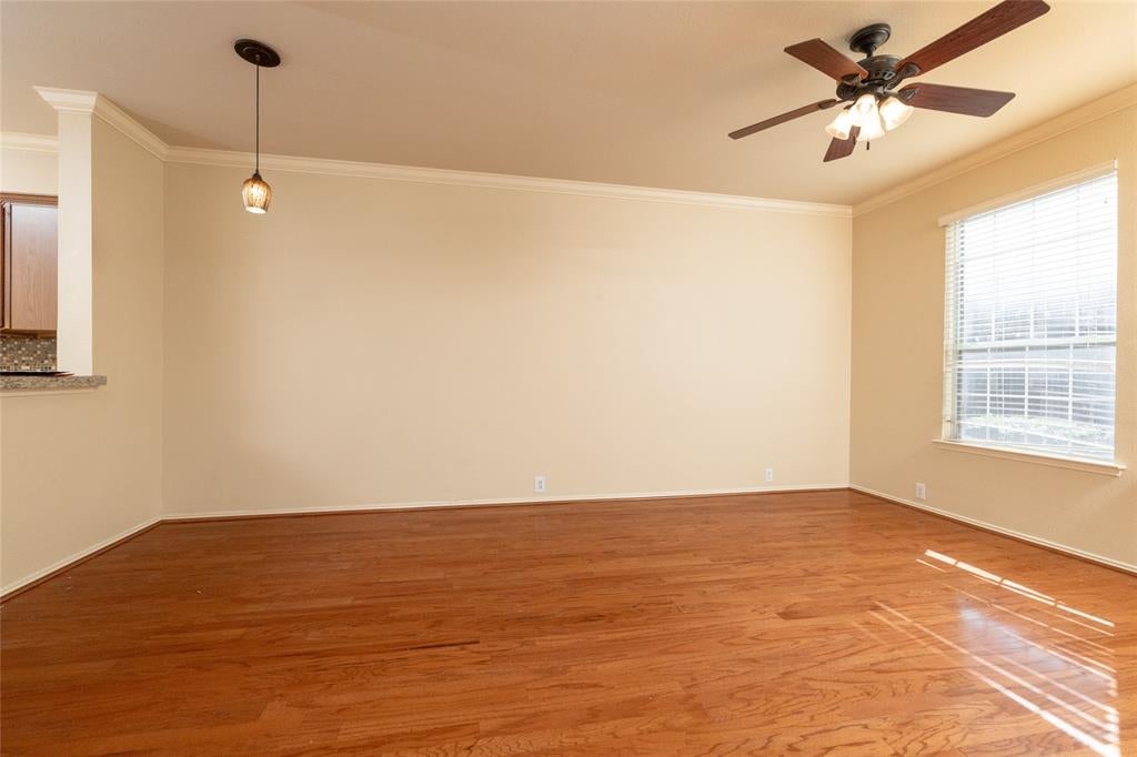 2722 Hyde Park Drive