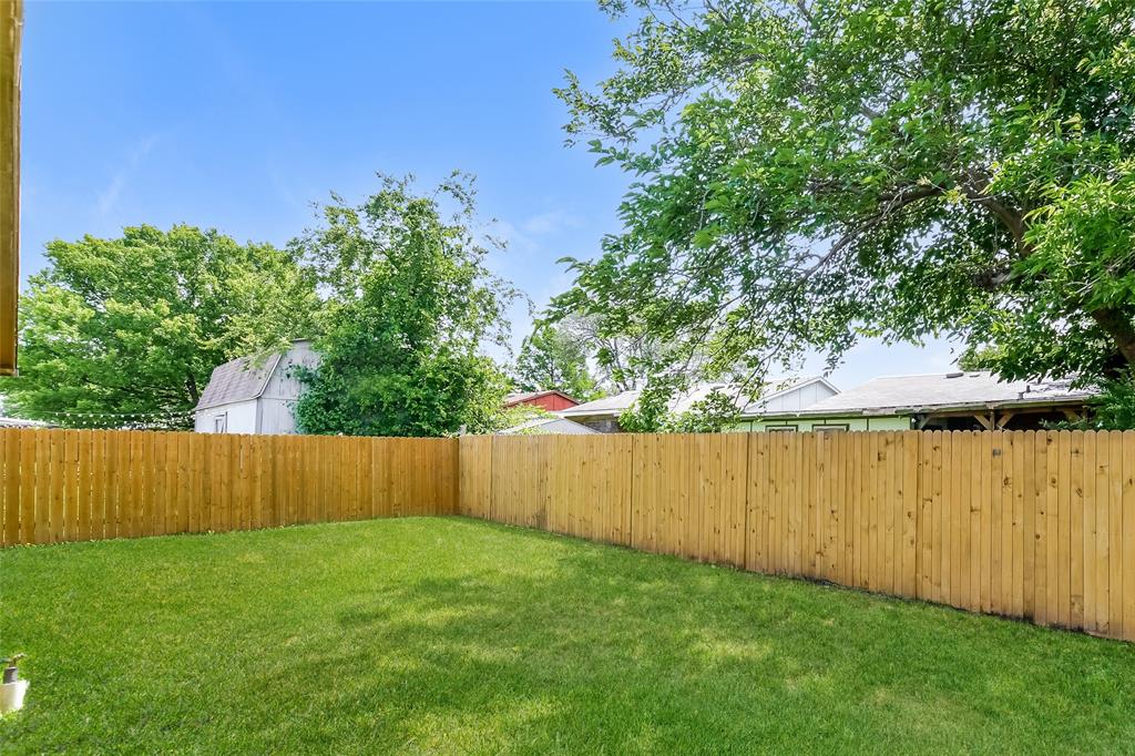 Kenwood Heights 01 - Residential Lease