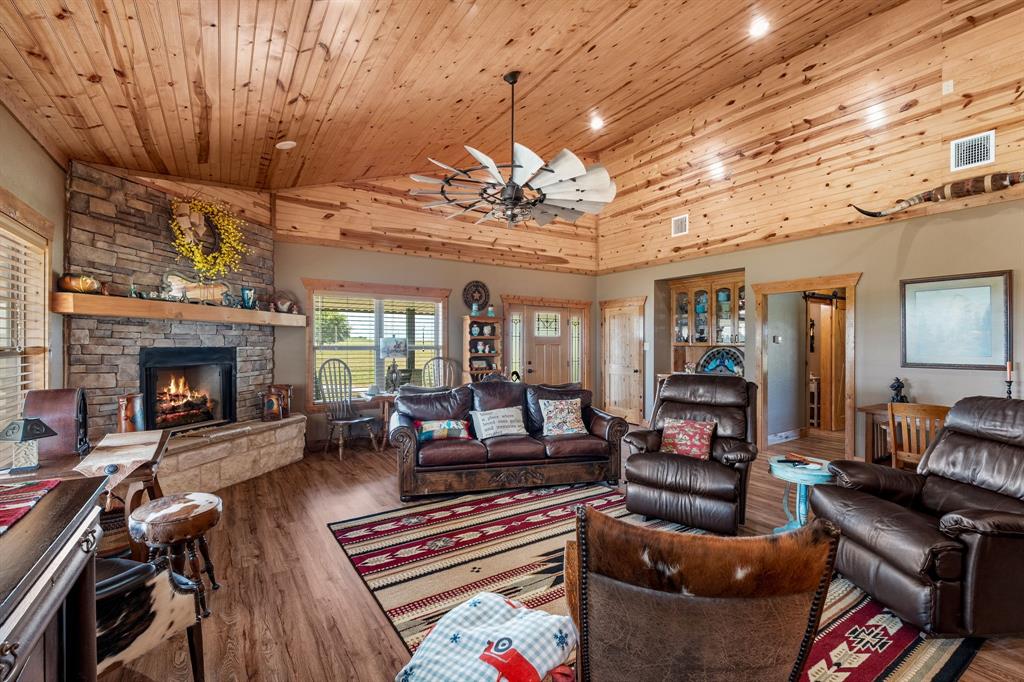 A0779 M Moore - Residential