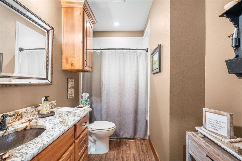 A0779 M Moore - Residential