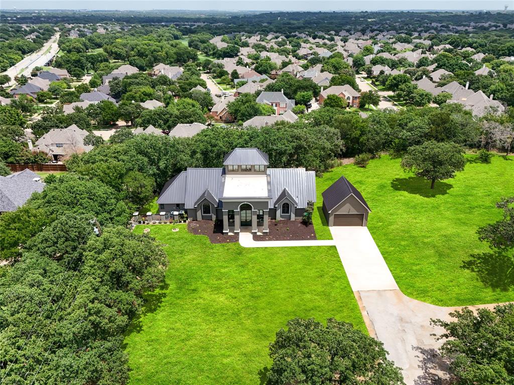 9204 Indian Knoll Trail