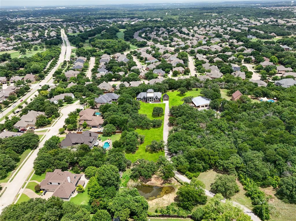 9204 Indian Knoll Trail
