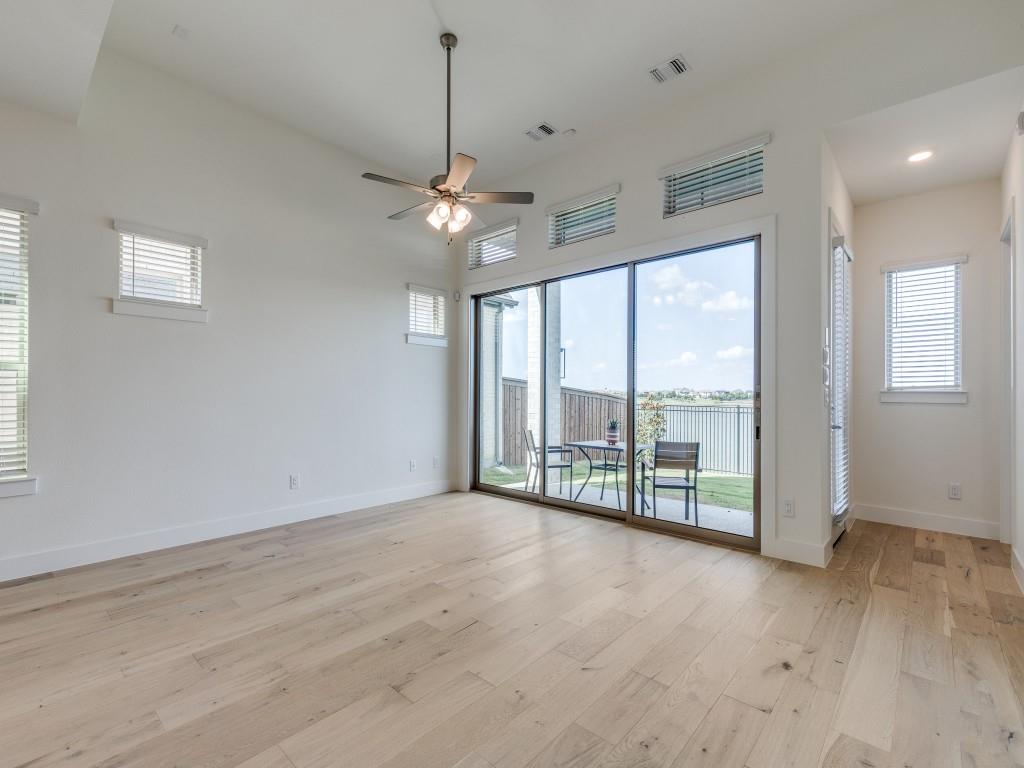 Lakeside Viridian Collins East - Residential Lease