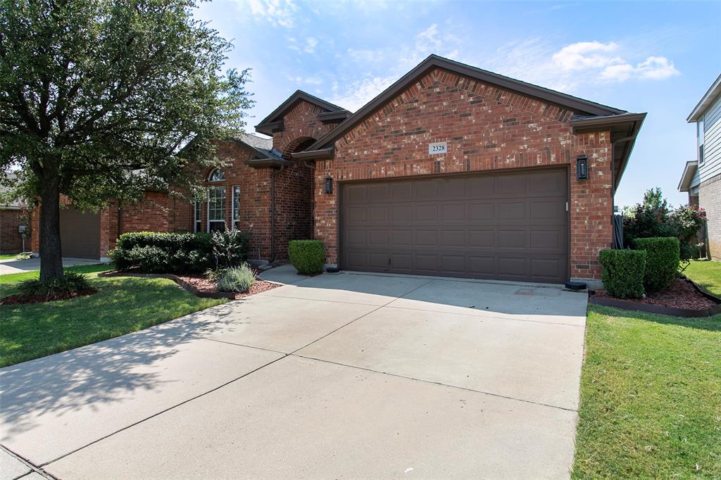 2328 Moccassin Lane