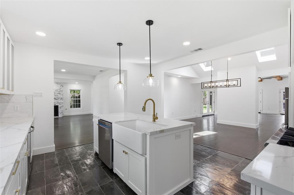 Casa Linda Estates - Residential