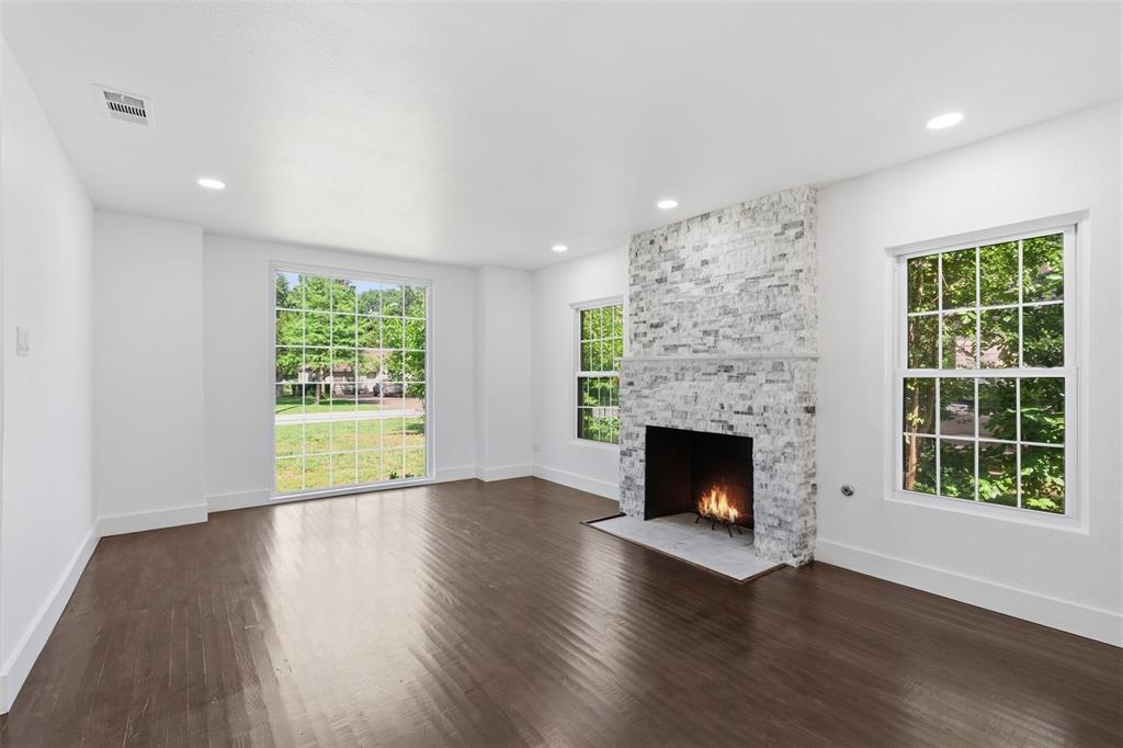 Casa Linda Estates - Residential
