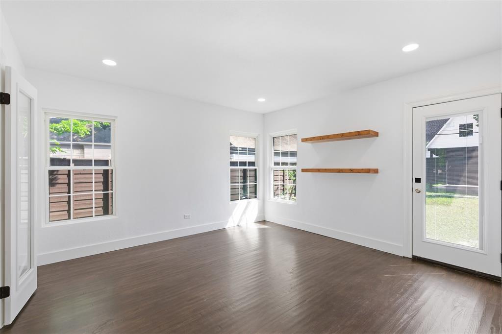 Casa Linda Estates - Residential